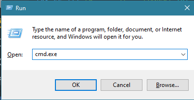 Dialogo Esegui su Windows che mostra "cmd.exe" scritto nella barra